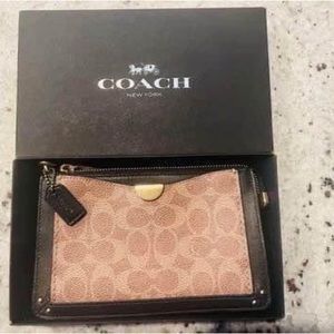 Coach wristlet - BNIB
